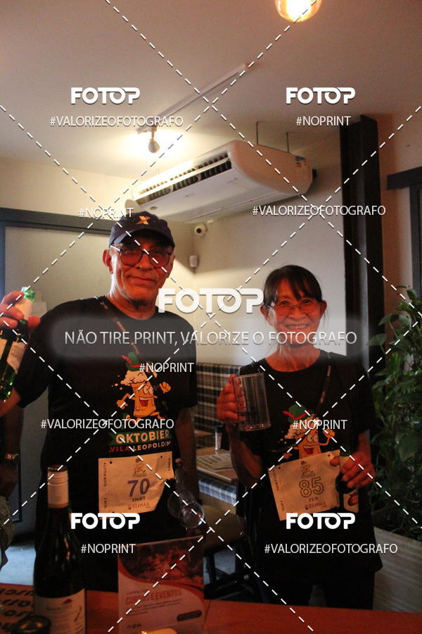 Buy your photos of the eventOktobier Corrida da Cerveja 2019 on Fotop