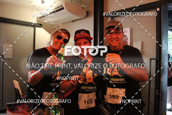 Buy your photos of the eventOktobier Corrida da Cerveja 2019 on Fotop