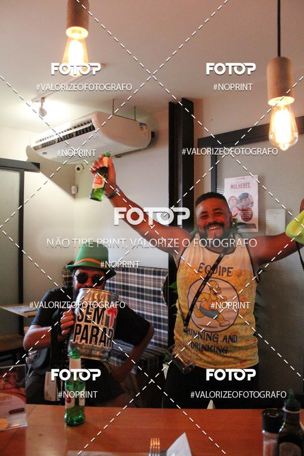 Buy your photos of the eventOktobier Corrida da Cerveja 2019 on Fotop
