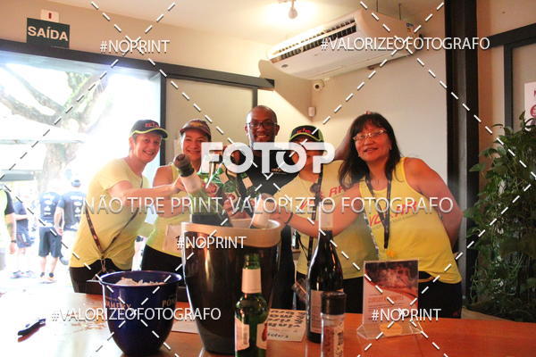 Buy your photos of the eventOktobier Corrida da Cerveja 2019 on Fotop