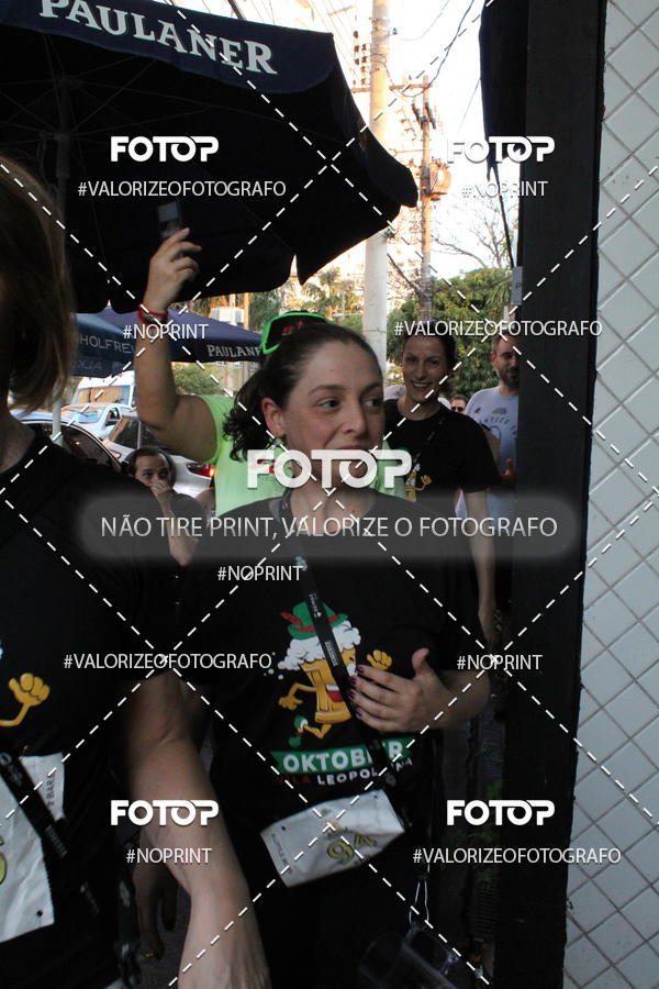 Buy your photos of the eventOktobier Corrida da Cerveja 2019 on Fotop