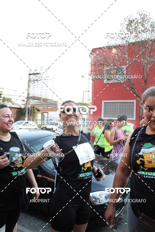 Buy your photos of the eventOktobier Corrida da Cerveja 2019 on Fotop