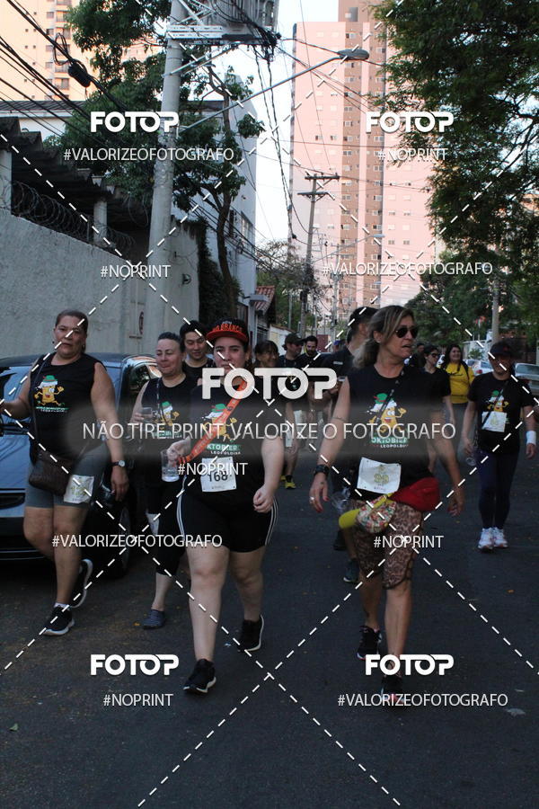 Buy your photos of the eventOktobier Corrida da Cerveja 2019 on Fotop