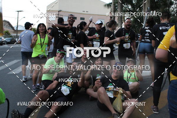 Buy your photos of the eventOktobier Corrida da Cerveja 2019 on Fotop