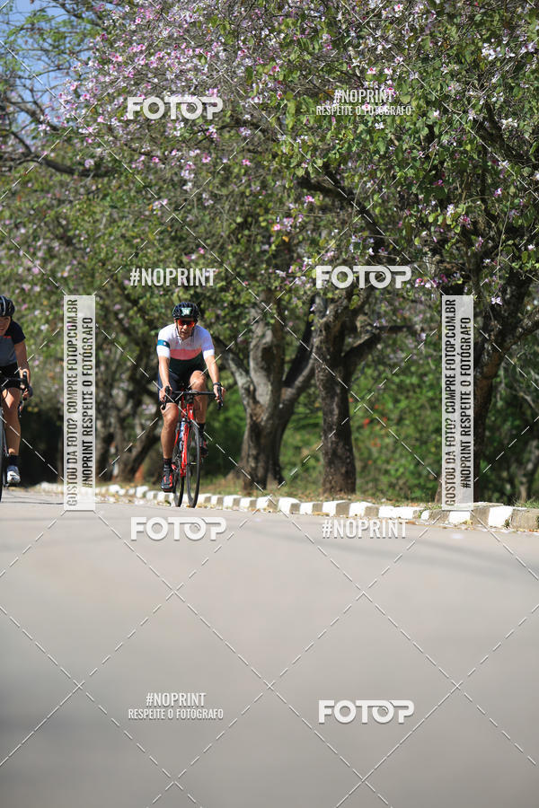 Buy your photos of the eventPedal Protea pela cura do cncer de mama on Fotop