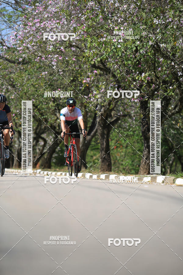 Buy your photos of the eventPedal Protea pela cura do cncer de mama on Fotop
