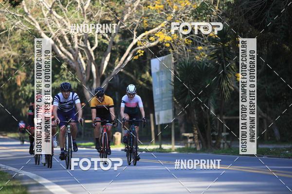 Compre suas fotos do eventoPedal Protea pela cura do cncer de mama no Fotop