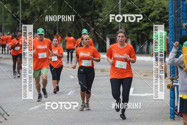Achetez vos photos de l'vnementII CORRIDA UNIMED VOLTA REDONDA sur Fotop