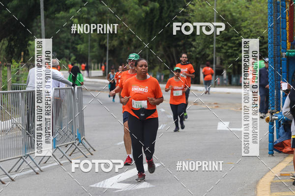 Achetez vos photos de l'vnementII CORRIDA UNIMED VOLTA REDONDA sur Fotop