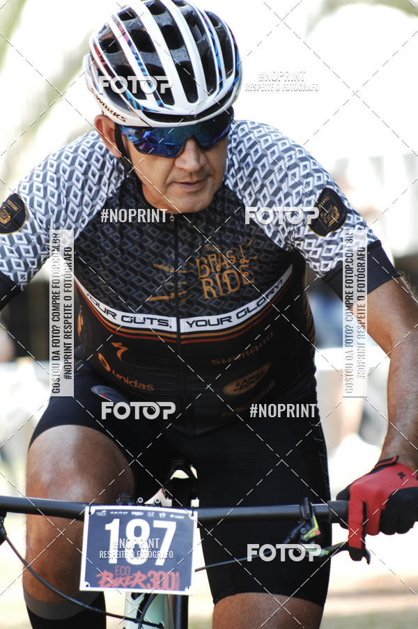 Achetez vos photos de l'vnementEco Biker 300 sur Fotop