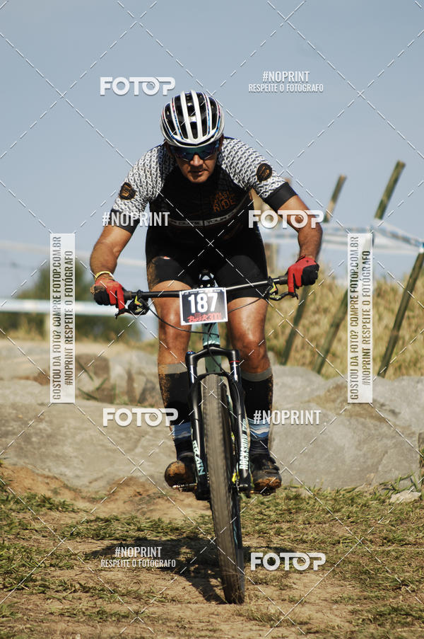 Achetez vos photos de l'vnementEco Biker 300 sur Fotop