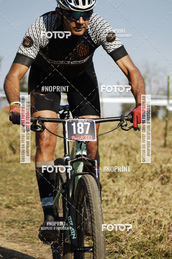 Achetez vos photos de l'vnementEco Biker 300 sur Fotop