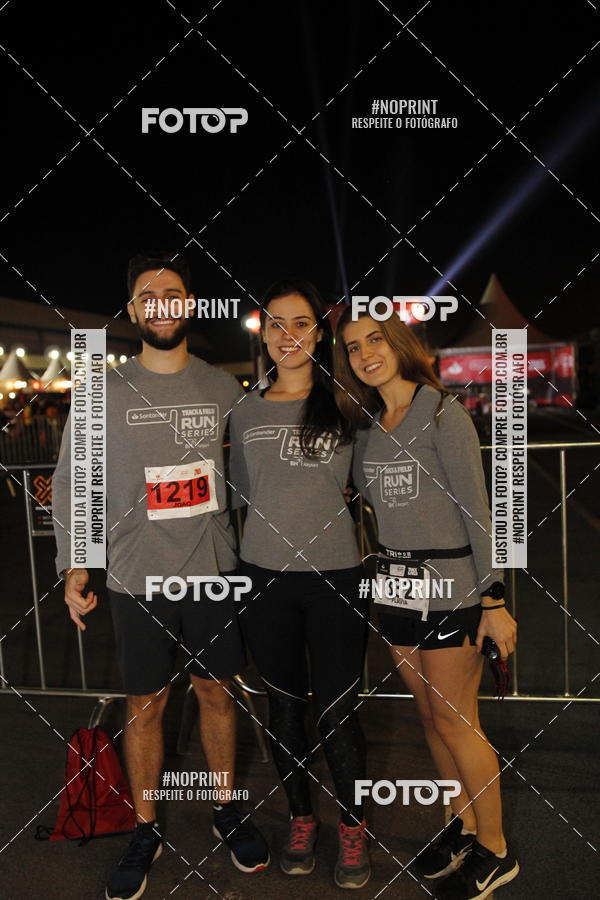 Achetez vos photos de l'vnementSANTANDER TRACK&FIELD RUN SERIES BH Airport sur Fotop