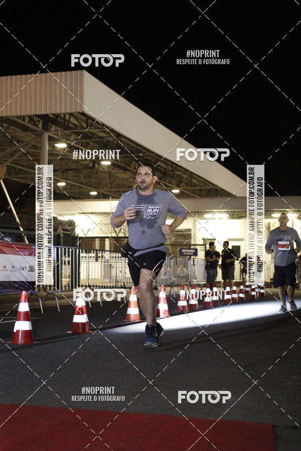 Compra tus fotos del eventoSANTANDER TRACK&FIELD RUN SERIES BH Airport En Fotop