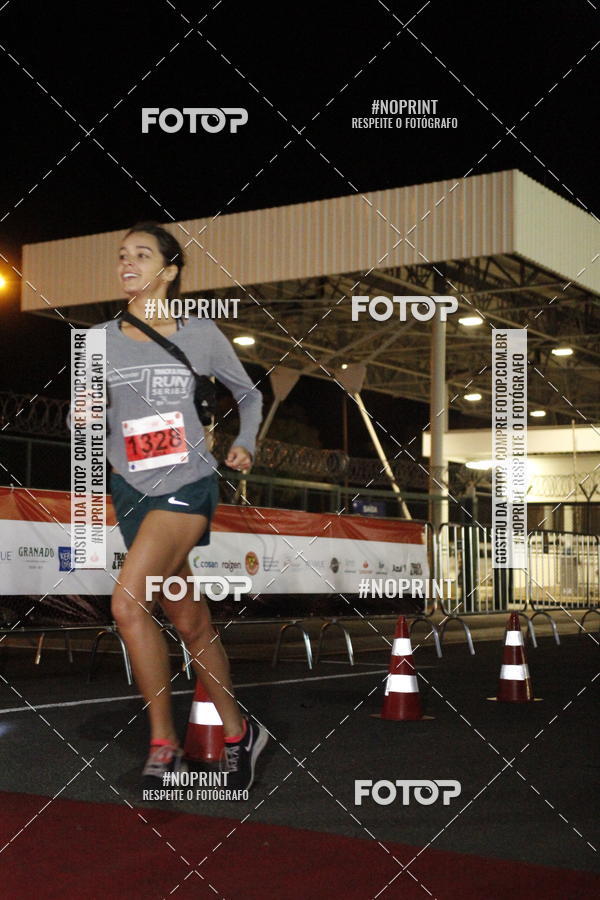 Compra tus fotos del eventoSANTANDER TRACK&FIELD RUN SERIES BH Airport En Fotop