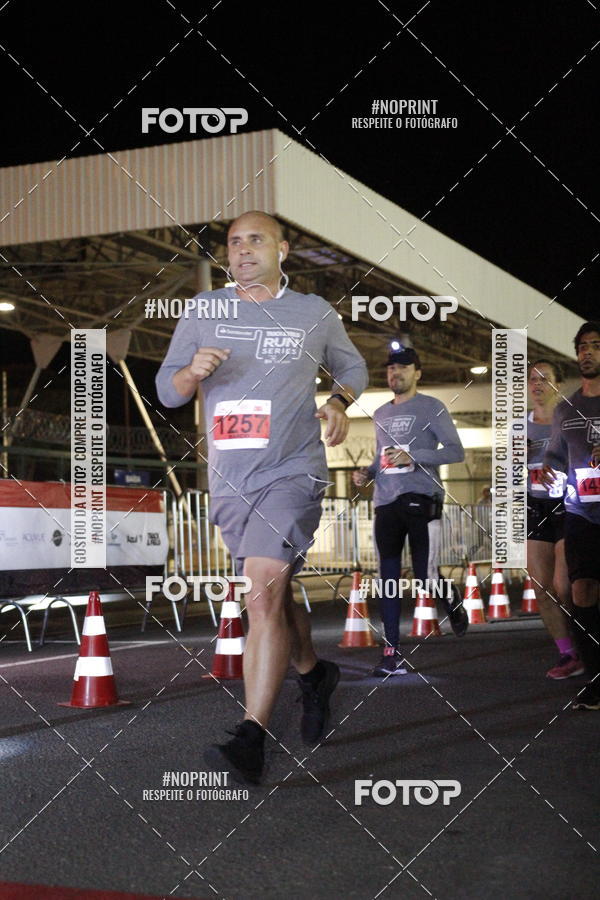 Achetez vos photos de l'vnementSANTANDER TRACK&FIELD RUN SERIES BH Airport sur Fotop