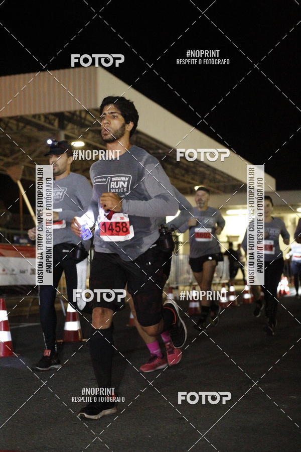 Achetez vos photos de l'vnementSANTANDER TRACK&FIELD RUN SERIES BH Airport sur Fotop