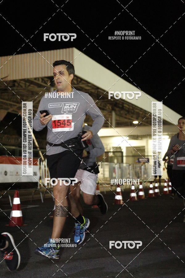 Achetez vos photos de l'vnementSANTANDER TRACK&FIELD RUN SERIES BH Airport sur Fotop