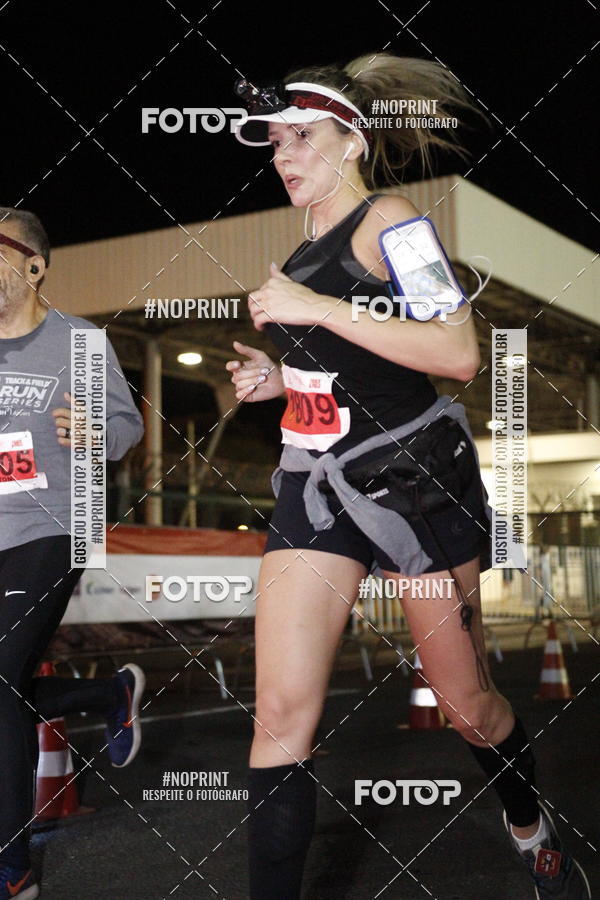 Achetez vos photos de l'vnementSANTANDER TRACK&FIELD RUN SERIES BH Airport sur Fotop