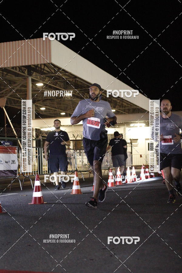 Compra tus fotos del eventoSANTANDER TRACK&FIELD RUN SERIES BH Airport En Fotop