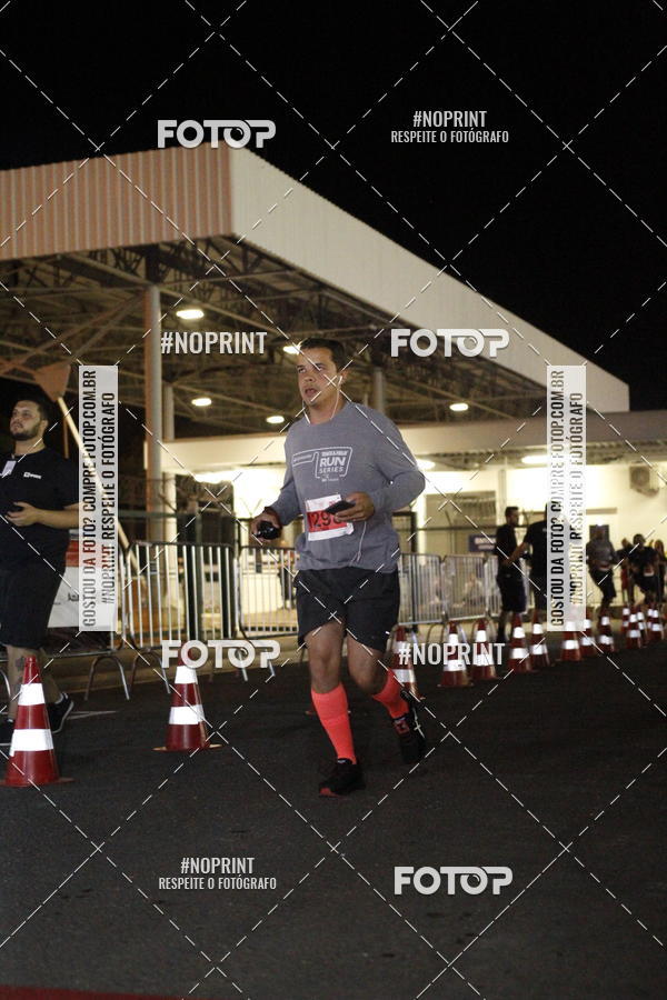 Achetez vos photos de l'vnementSANTANDER TRACK&FIELD RUN SERIES BH Airport sur Fotop
