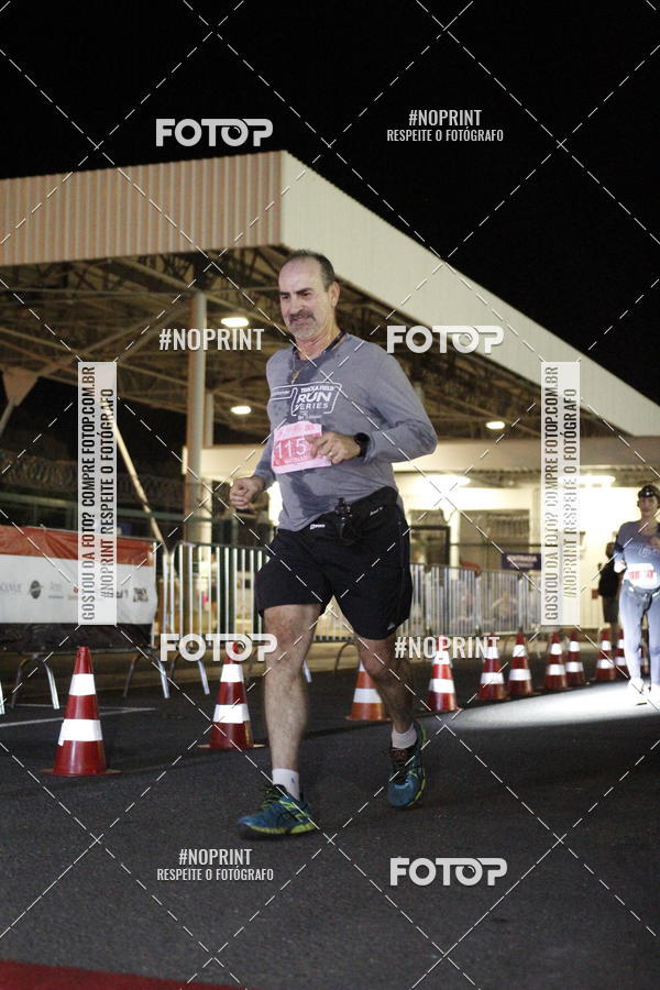 Compra tus fotos del eventoSANTANDER TRACK&FIELD RUN SERIES BH Airport En Fotop
