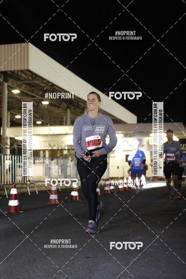 Achetez vos photos de l'vnementSANTANDER TRACK&FIELD RUN SERIES BH Airport sur Fotop
