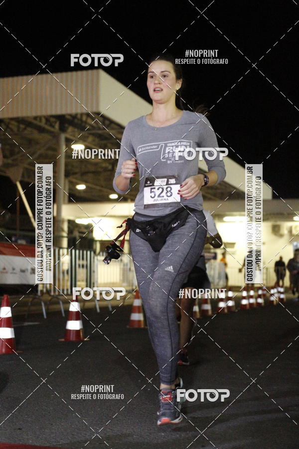 Achetez vos photos de l'vnementSANTANDER TRACK&FIELD RUN SERIES BH Airport sur Fotop