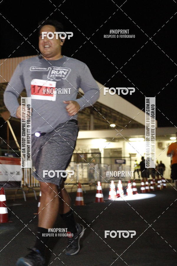 Achetez vos photos de l'vnementSANTANDER TRACK&FIELD RUN SERIES BH Airport sur Fotop