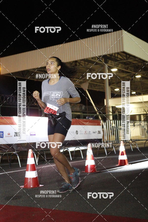 Achetez vos photos de l'vnementSANTANDER TRACK&FIELD RUN SERIES BH Airport sur Fotop