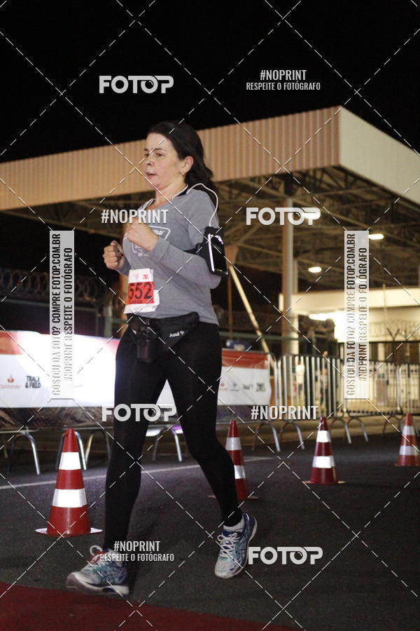 Achetez vos photos de l'vnementSANTANDER TRACK&FIELD RUN SERIES BH Airport sur Fotop