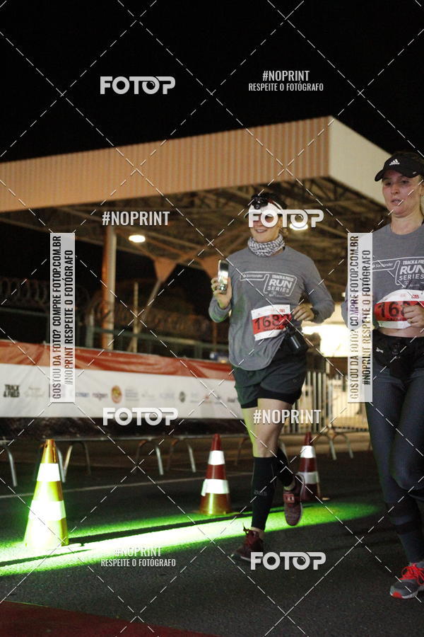 Achetez vos photos de l'vnementSANTANDER TRACK&FIELD RUN SERIES BH Airport sur Fotop