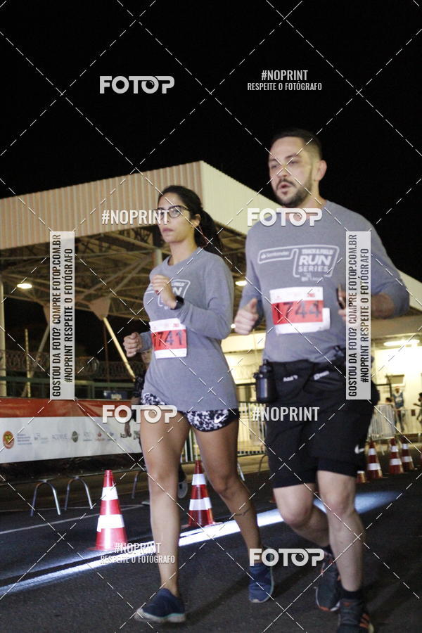 Compra tus fotos del eventoSANTANDER TRACK&FIELD RUN SERIES BH Airport En Fotop