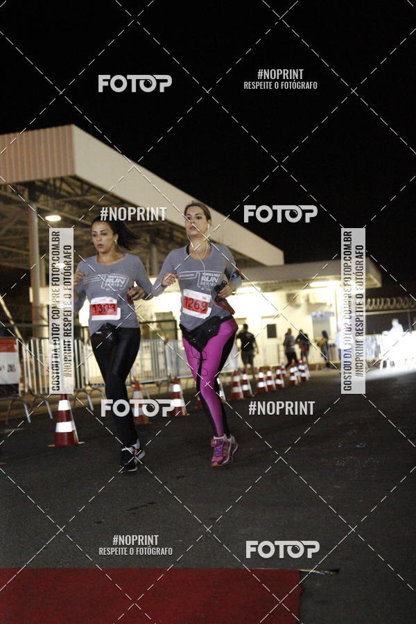 Achetez vos photos de l'vnementSANTANDER TRACK&FIELD RUN SERIES BH Airport sur Fotop