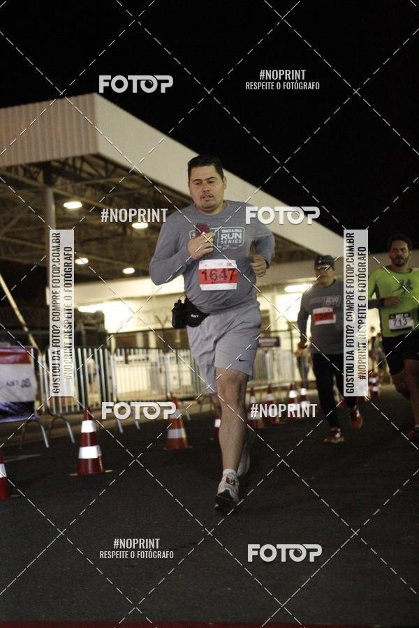 Achetez vos photos de l'vnementSANTANDER TRACK&FIELD RUN SERIES BH Airport sur Fotop