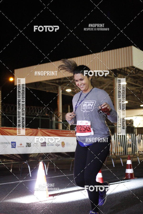 Achetez vos photos de l'vnementSANTANDER TRACK&FIELD RUN SERIES BH Airport sur Fotop