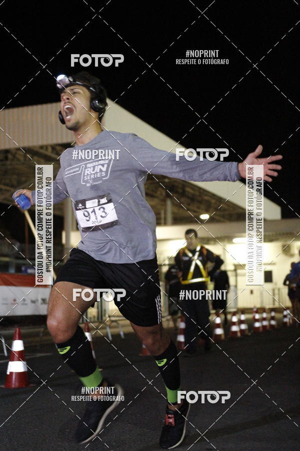 Compra tus fotos del eventoSANTANDER TRACK&FIELD RUN SERIES BH Airport En Fotop