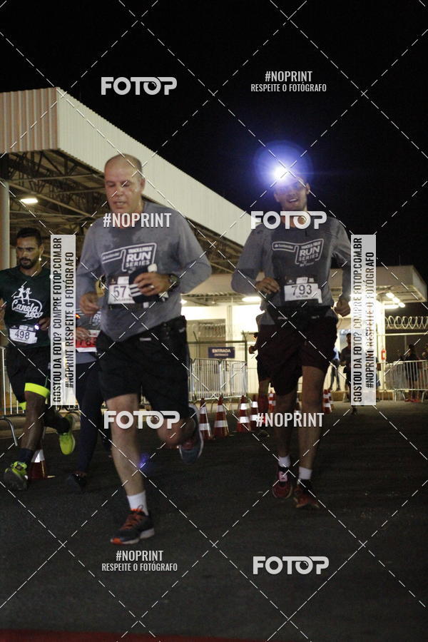 Compra tus fotos del eventoSANTANDER TRACK&FIELD RUN SERIES BH Airport En Fotop