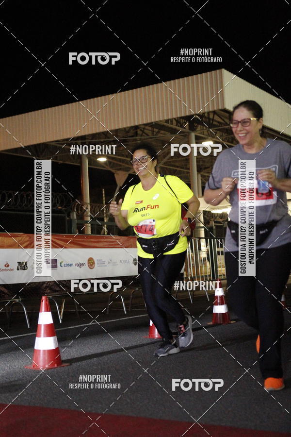 Compra tus fotos del eventoSANTANDER TRACK&FIELD RUN SERIES BH Airport En Fotop