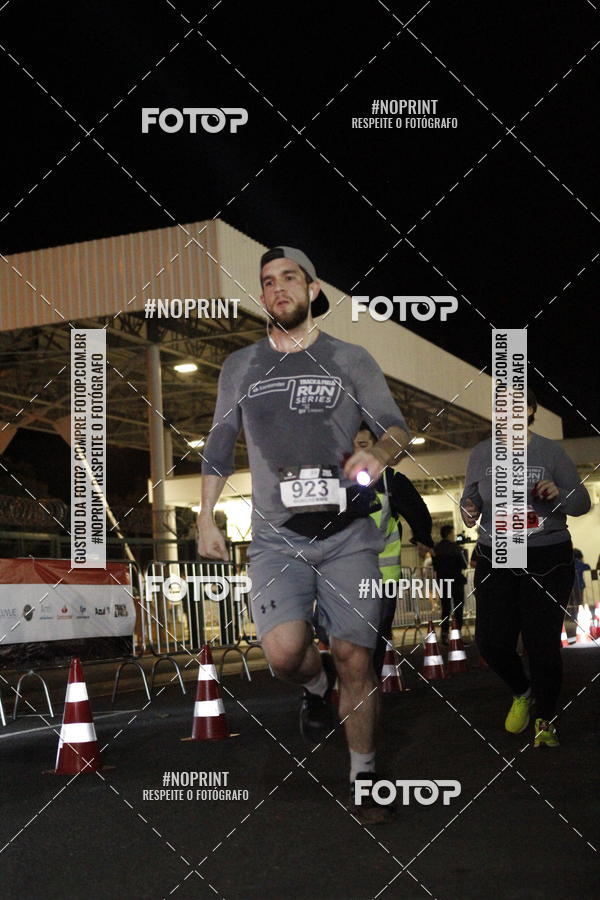 Compra tus fotos del eventoSANTANDER TRACK&FIELD RUN SERIES BH Airport En Fotop
