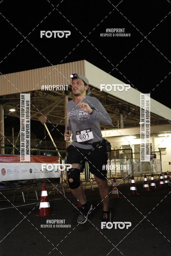 Buy your photos of the eventSANTANDER TRACK&FIELD RUN SERIES BH Airport on Fotop