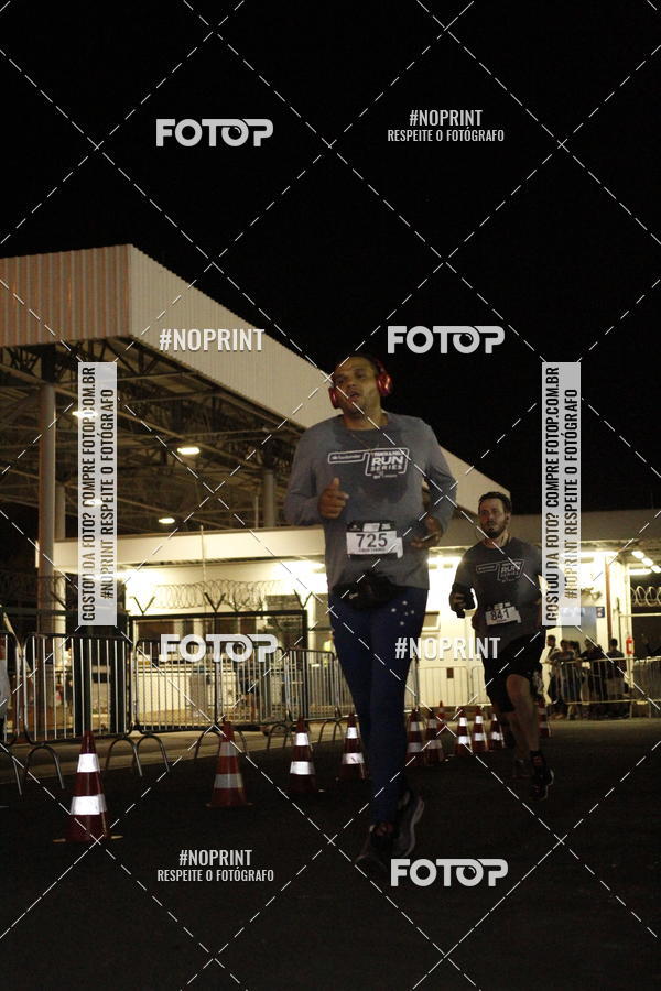 Achetez vos photos de l'vnementSANTANDER TRACK&FIELD RUN SERIES BH Airport sur Fotop