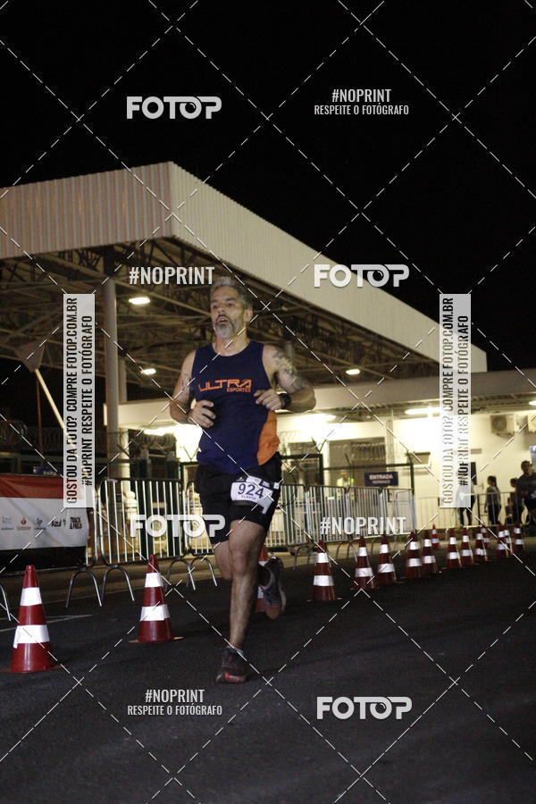 Achetez vos photos de l'vnementSANTANDER TRACK&FIELD RUN SERIES BH Airport sur Fotop