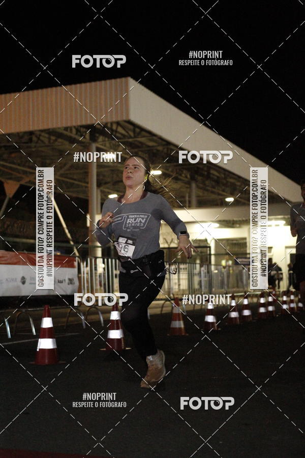 Compra tus fotos del eventoSANTANDER TRACK&FIELD RUN SERIES BH Airport En Fotop