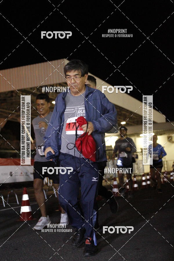 Compra tus fotos del eventoSANTANDER TRACK&FIELD RUN SERIES BH Airport En Fotop