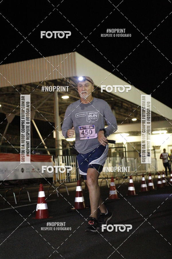 Compra tus fotos del eventoSANTANDER TRACK&FIELD RUN SERIES BH Airport En Fotop