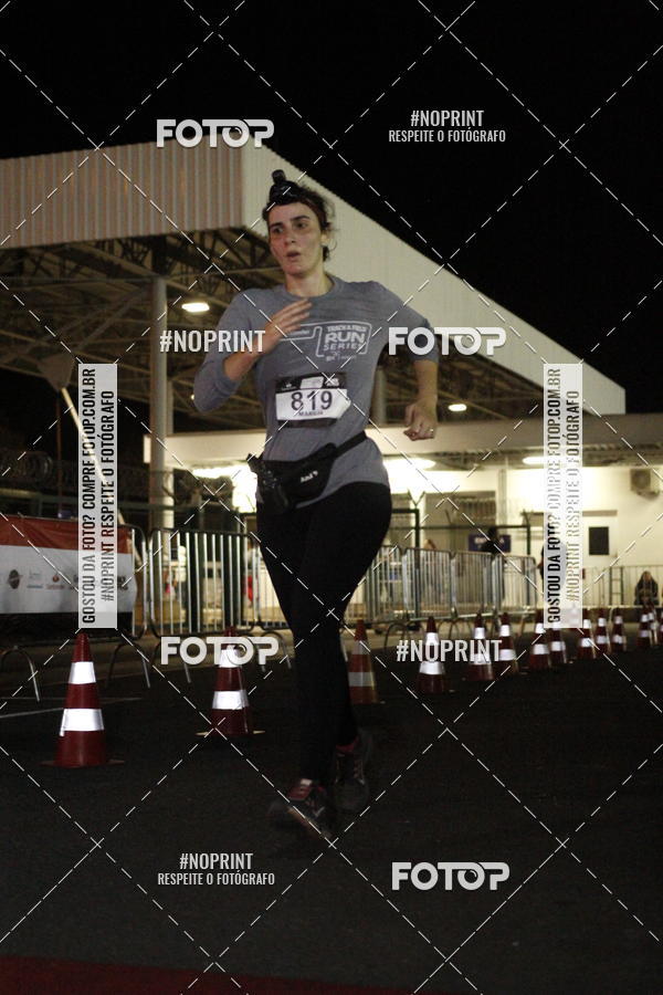 Compra tus fotos del eventoSANTANDER TRACK&FIELD RUN SERIES BH Airport En Fotop