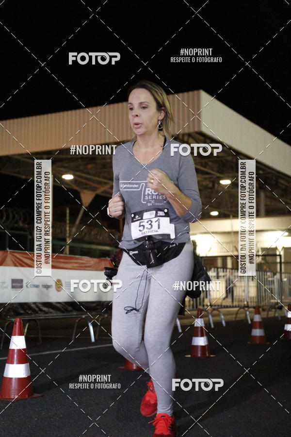 Compra tus fotos del eventoSANTANDER TRACK&FIELD RUN SERIES BH Airport En Fotop
