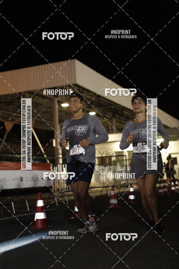 Compra tus fotos del eventoSANTANDER TRACK&FIELD RUN SERIES BH Airport En Fotop