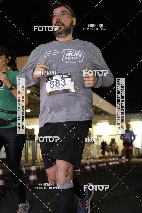 Compra tus fotos del eventoSANTANDER TRACK&FIELD RUN SERIES BH Airport En Fotop